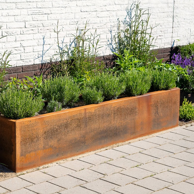 Gartengestaltung mit Cortenstahl
